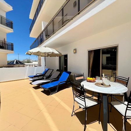 Albufeira Terrace With Pool By Homing Apartment Bagian luar foto