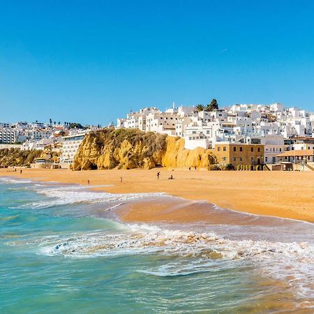 Albufeira Terrace With Pool By Homing Apartment Bagian luar foto