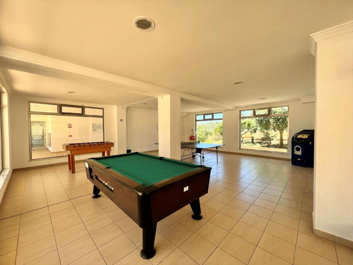 Albufeira Terrace With Pool By Homing Apartment Bagian luar foto
