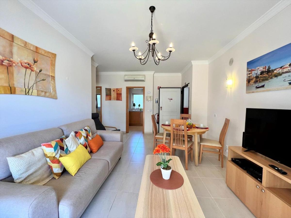Albufeira Terrace With Pool By Homing Apartment Bagian luar foto